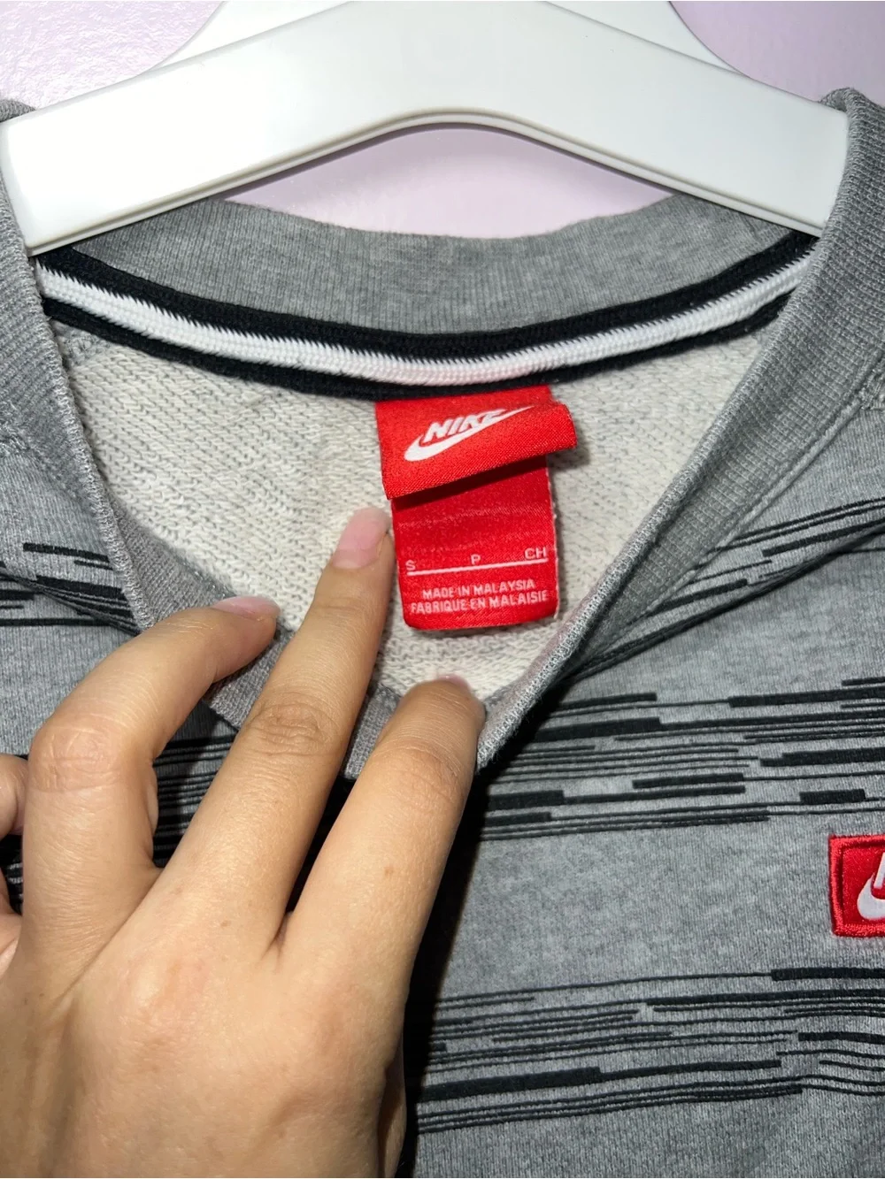 Nike Grey Striped Crewneck Sweatshirt